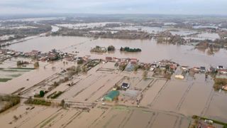 Dans le Pas-de-Calais il est tombé en un mois l'équivalent de six mois de précipitations. Les sols sont saturés en eau comme ici aux alentours de la commune de Clairmarais, près de Saint-Omer.