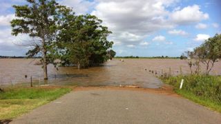 Un arrêté reconnaît l'état de catastrophe naturelle pour 205 communes affectées par les inondations et coulées de boues faisant suite aux intempéries qui ont touché le nord de la France au début de novembre. Un arrêté reconnaît l'état de catastrophe naturelle pour 205 communes affectées par les inondations et coulées de boues faisant suite aux intempéries qui ont touché le nord de la France au début de novembre.