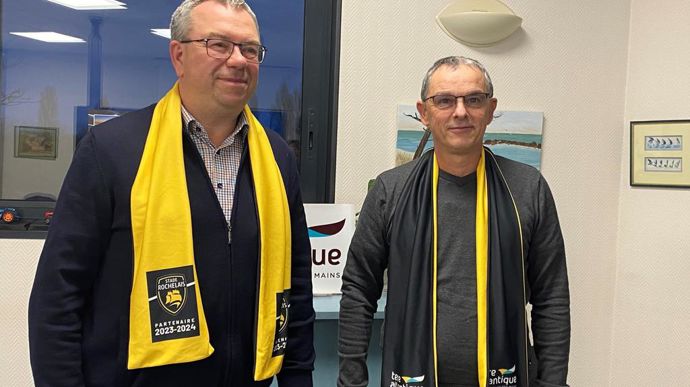Christian Cordonnier (à g.), directeur général, et Jean-Yves Moizant, président, se félicitent que Terre Atlantique soit partenaire 2023-2024 du Stade Rochelais.