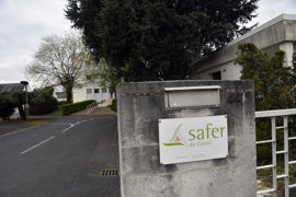 Aucun texte de loi ne contraint la Safer à préempter.