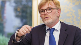 Marc Fesneau a donné une interview à La France Agricole, le 15 décembre 2023, à l'issue de la présentation du Pacte d'orientation et d'avenir agricoles. Marc Fesneau a donné une interview à La France Agricole, le 15 décembre 2023, à l'issue de la présentation du Pacte d'orientation et d'avenir agricoles.