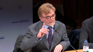 Le ministre a pointé certaines divergences avec la profession. Le ministre a pointé certaines divergences avec la profession.