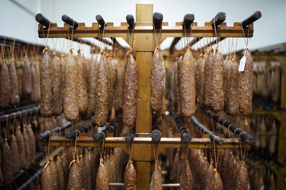 EMC2 a ouvert à Douzy (Ardennes) un deuxième magasin Le Marvillois, sa filiale boucherie-charcuterie.