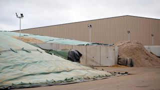 La coopérative Bioénergies 123, à la tête de deux méthaniseurs en Haute-Vienne, a été condamnée à 20 000 euros d'amende pour avoir pollué les pâtures d'un élevage voisin. (Photo d'illustration)