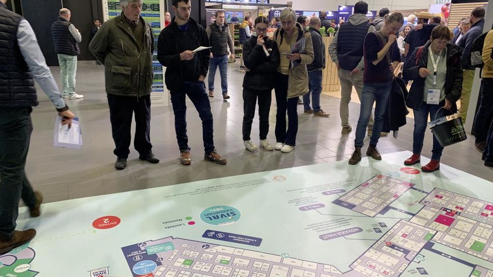 Le Sival a poussé à l'extrême les murs du parc des expositions d'Angers. Un succès qui impose un bon sens de l'orientation et une appli performante, Sival Online.