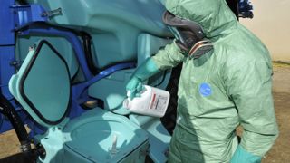 L'exposition des parents aux produits phytosanitaires peut être responsable de la maladie d'un enfant.