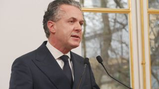 Christophe Béchu, ministre de la Transition écologique, a annonçait que la convention entre les chambres d'agriculture et l'Office français de la biodiversité était en cours de finalisation lors d'un point presse à Matinon le 21 février 2024