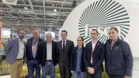 Métro France s'engage à acheter de la viande bovine française à un prix minimal aux coûts de production, dans une convention tripartite avec la FNB et JA.