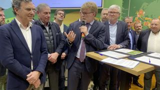 Le ministère de l'Agriculture abondera à hauteur de 11 millions d'euros le plan de souveraineté de la filière du blé dur. Le ministère de l'Agriculture abondera à hauteur de 11 millions d'euros le plan de souveraineté de la filière du blé dur.