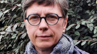« Il faut vraiment se former au métier de la transformation laitière pour bien en appréhender toutes les facettes », rappelle Emmanuelle Souday, chargée de mission circuits courts à la chambre d’agriculture des Pays de la Loire. « Il faut vraiment se former au métier de la transformation laitière pour bien en appréhender toutes les facettes », rappelle Emmanuelle Souday, chargée de mission circuits courts à la chambre d’agriculture des Pays de la Loire.