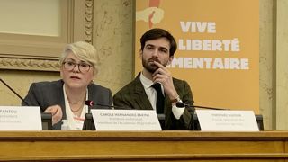 Le 14 mars 2024 à l'Assemblée nationale à l'invitation des Z'homnivores, les juristes Carole Hernandez-Zakine et Timothée Dufour débattent de l'équilibre entre la production agricole et le droit de l'environnement. Le 14 mars 2024 à l'Assemblée nationale à l'invitation des Z'homnivores, les juristes Carole Hernandez-Zakine et Timothée Dufour débattent de l'équilibre entre la production agricole et le droit de l'environnement.