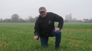 Face à l’érosion des solutions chimiques et au manque de nouveaux modes d’action, Jérôme Morin a modifié ses pratiques.