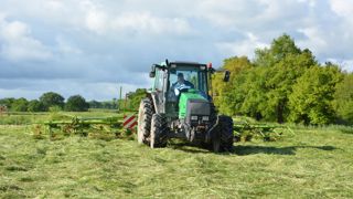 Bâtiments et charges de mécanisation comptent parmi les éléments qui alourdissent le coût de production des éleveurs allaitants. Bâtiments et charges de mécanisation comptent parmi les éléments qui alourdissent le coût de production des éleveurs allaitants.