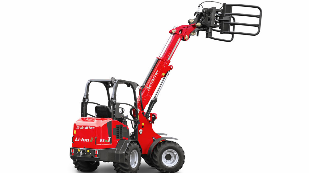 La chargeuse électrique Schäffer 23e T offre une transmission à quatre roues motrices 100 % électrique.