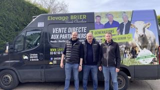 Nicolas, Yves et Benoît Brier sont à la tête d'un atelier d'engraissement de 440 places, principalement en race charolaise. Nicolas, Yves et Benoît Brier sont à la tête d'un atelier d'engraissement de 440 places, principalement en race charolaise.