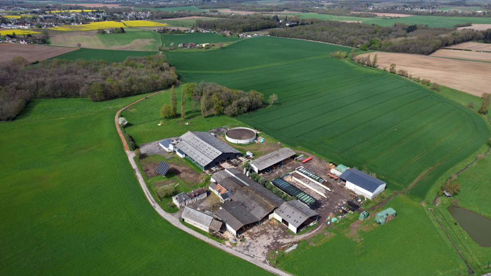 Les députés se sont entendus le 23 mai 2024 sur de grands objectifs de la future loi d'orientation agricole mais restent divisés sur la part du privé dans la gestion du foncier.