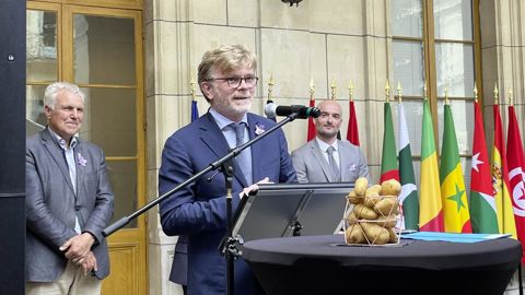 Le ministre de l'agriculture, Marc Fesneau, a célébré le 30 mai les vertus de la pomme de terre. Le ministre de l'agriculture, Marc Fesneau, a célébré le 30 mai les vertus de la pomme de terre.