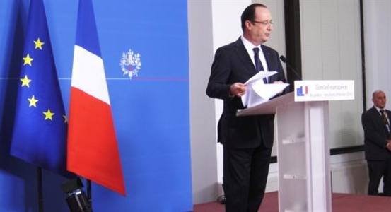 François Hollande lors du point presse avant la clôture du Conseil européen des 7 et 8 février.