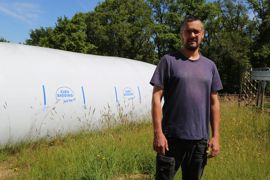 « Le boudinage est le mode de stockage le plus coûteux, mais je n'ai pas de perte et le chantier est bouclé en une demi-journée », explique Nicolas Marande.