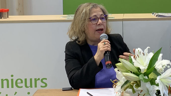 Docteure en mathématiques appliquées, doublée d’une habilitation à diriger les recherches (HDR) en modélisation mathématique à l’université de Rouen, Salima Taibi est enseignante-chercheure.