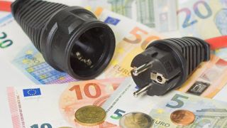 Le chèque énergie peut servir pour le paiement des factures d’énergie (électricité, gaz, chaleur, fioul domestique, bois…), et de certains travaux énergétiques au sein du logement. Le chèque énergie peut servir pour le paiement des factures d’énergie (électricité, gaz, chaleur, fioul domestique, bois…), et de certains travaux énergétiques au sein du logement.