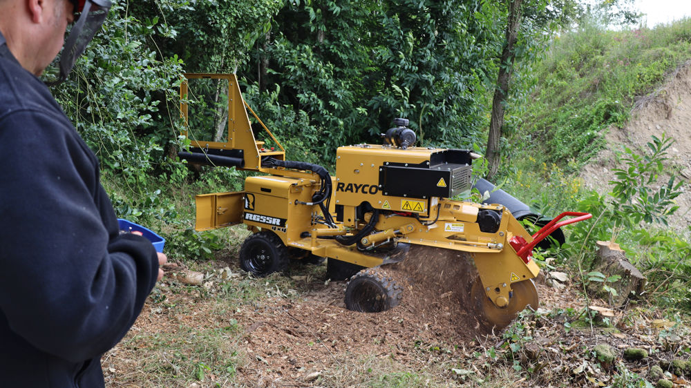 Les rogneuses de souche Rayco en démonstration