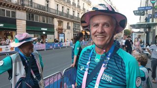 Ancien agriculteur dans le Loiret, Patrice Vellard est un des 45 000 volontaires des Jeux olympiques et paralympiques de Paris 2024. Ancien agriculteur dans le Loiret, Patrice Vellard est un des 45 000 volontaires des Jeux olympiques et paralympiques de Paris 2024.