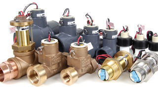 Sondes de débit Rain Bird FS. Elles transmettent les données de débit (faible ou trop élevé) au système de gestion centralisé.