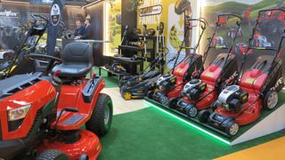 Le stand de Daye Garden Machinery sur le dernier salon des JDC Garden Trends à Marseille en mars 2024.