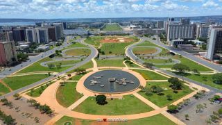 Des discussions d'ordre « techniques » qui pourraient être déterminantes pour l'accord commercial entre l'Union européenne et le Mercosur ont eu lieu à Brasília, capitale du Brésil. Des discussions d'ordre « techniques » qui pourraient être déterminantes pour l'accord commercial entre l'Union européenne et le Mercosur ont eu lieu à Brasília, capitale du Brésil.