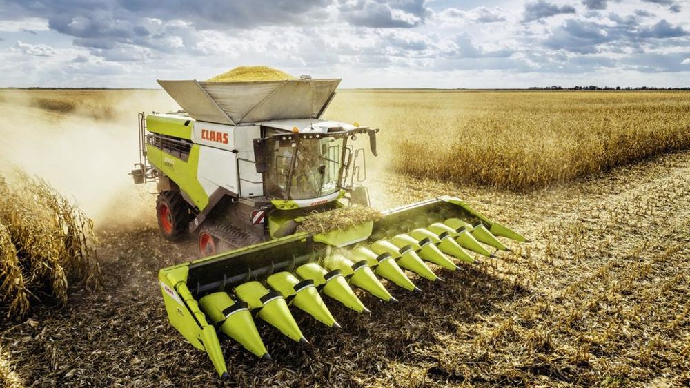 Claas Rovio 4