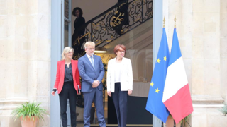 La passation de pouvoir entre l'ancien ministre de l'agriculture Marc Fesneau et l'ancienne ministre déléguée Agnès Pannier-Runacher et la nouvelle ministre Annie Genevard a eu lieu ce 23 septembre 2024.