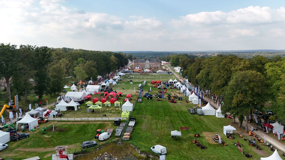En 2026, Salonvert donne rendez-vous sur le site du château de Baville à Saint-Chéron aux distributeurs le mardi 22 septembre et aux professionnels du paysage les mercredi 23 et jeudi 24 septembre.