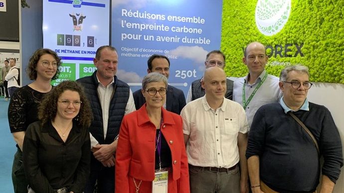 La barre des 200 t de méthane économisé franchie lors du Space 2024, en présence des partenaires du projet.