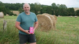 Les éleveurs de La Brique Rose, à l'image de leur président Florian Leguay, voient leur lait rentrer dans les critères d'Egalim.