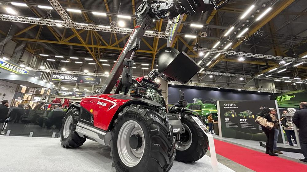 Un chariot télescopique compact redessiné pour Faresin