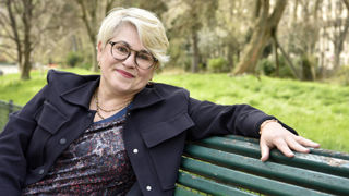 Carole Hernandez-Zakine est docteur en droit de l'environnement appliqué à l'agriculture.