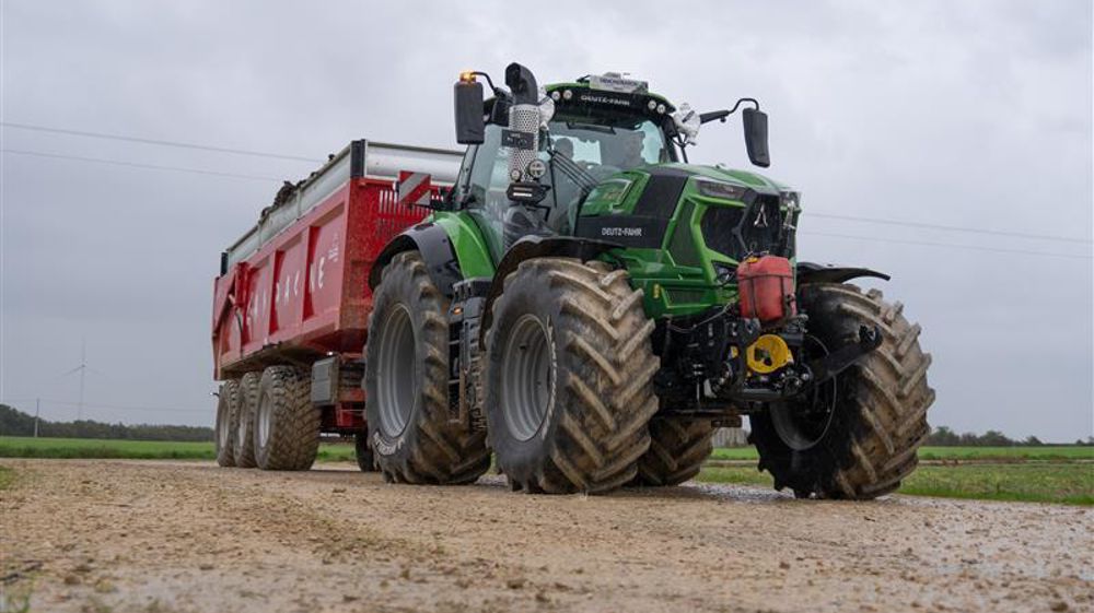 Sur la route, le Deutz-Fahr 8280 TTV a consommé un peu plus que la moyenne du groupe, soit 22,48 L à l’heure.