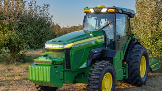 Le prototype de tracteur E-Power de John Deere développe 130 ch. Le prototype de tracteur E-Power de John Deere développe 130 ch.