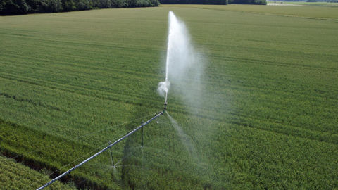 Agnès Pannier-Runacher veut « réengager » la discussion avec le monde agricole sur la question du financement de l'eau.