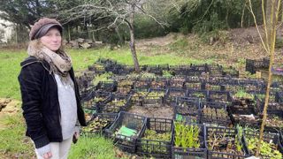 « En formation au jardin botanique de Metz, cela a été une révélation : j'ai découvert le milieu de la botanique, les espèces, les prélèvements en nature de plantes sauvages... et j'ai adoré !" s'enthousiasme Laura Faure.