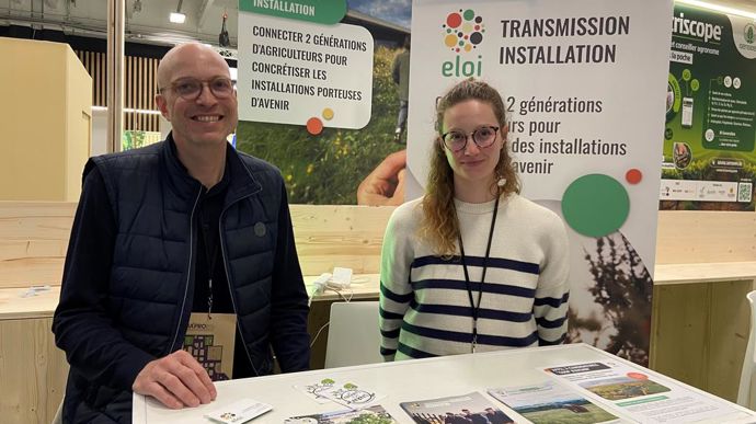 Maxime Pawlak, cofondateur et président d’Éloi, et Juliette Colin, pilote du programme "Coop d'avenir", lancé lors du Salon de l'agriculture.