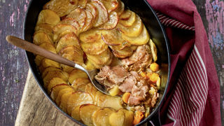 Ragoût d'agneau à l'anglaise, ou Lancashire Hotpot. Ragoût d'agneau à l'anglaise, ou Lancashire Hotpot.