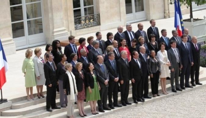 Le gouvernement au grand complet au palais de l'Elysée.