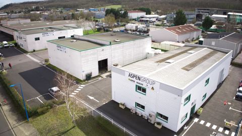 Le site de production d'AspenGroup France à Brières-les-Scellés (Essonne). Le site de production d'AspenGroup France à Brières-les-Scellés (Essonne).
