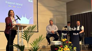 Lors de l'assemblée générale de l'ULM le 29 avril, Ludivine Graftiaux, sa présidente a rappelé les vertus du modèle coopérative, face à la décision choc de Lactalis : « La coop, c'est la solidarité et des statuts qui protègent les producteurs ». Lors de l'assemblée générale de l'ULM le 29 avril, Ludivine Graftiaux, sa présidente a rappelé les vertus du modèle coopérative, face à la décision choc de Lactalis : « La coop, c'est la solidarité et des statuts qui protègent les producteurs ».