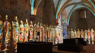Stéphane Berne prête sa voix à un nouveau spectacle son et lumière intitulé « Mille ans d'éclat », près de la cathédrale de Chartres. Stéphane Berne prête sa voix à un nouveau spectacle son et lumière intitulé « Mille ans d'éclat », près de la cathédrale de Chartres.
