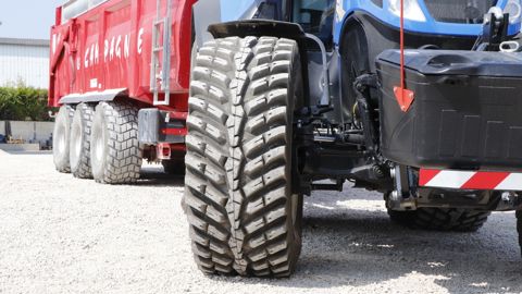Avec son grand nombre de barrettes,  le RoadBib de Michelin est taillé pour la route.
