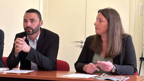 Pierrick Horel, président de JA, et Stéphanie Lebègue, rapportrice du rapport d'orientation 2025, lors d'une conférence de presse de Jeunes agriculteurs le 28 mai. Pierrick Horel, président de JA, et Stéphanie Lebègue, rapportrice du rapport d'orientation 2025, lors d'une conférence de presse de Jeunes agriculteurs le 28 mai.