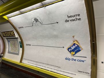 affiche publictaire dans le métro